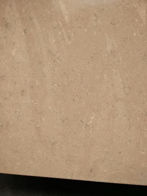 V007 quartz surface pattern